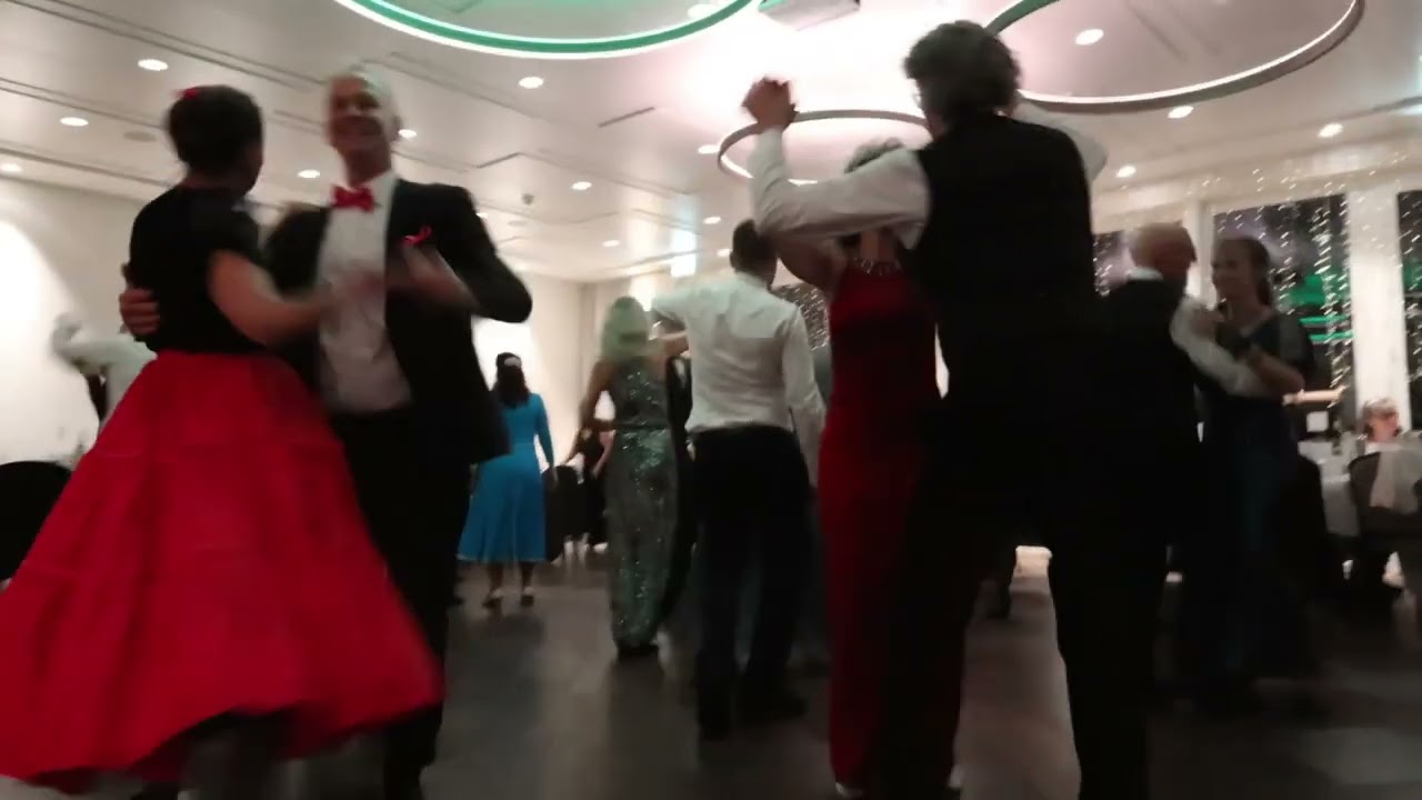 Tanzgala 23.12.2025 – Tanzmomente im Waldhotel Brunnen