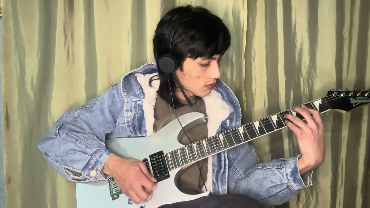 Polyphia playing God guitar cover #polyphia #timhenson #guitarist #guitarcover #fyp 