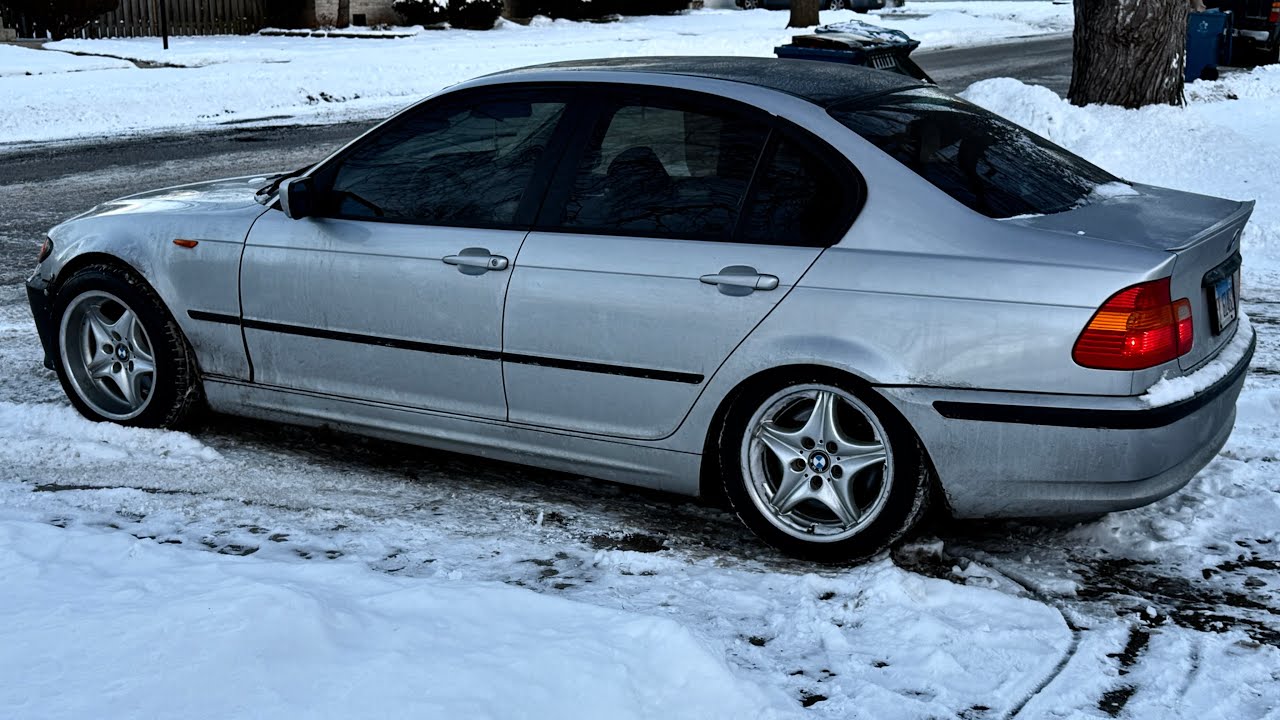 E46 Sedan got new wheels and THEY DONT FIT!!!