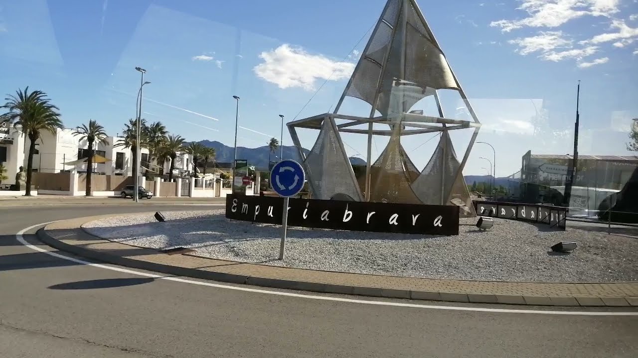 Ride Express Bus Figueres Empuriabrava Roses Costa Brava Spain