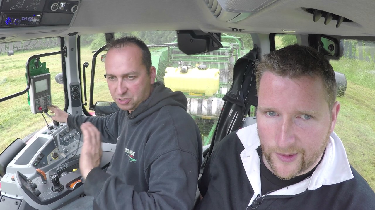 GRASSMEN TV  - Valtra 234 Impressions - Barry Read