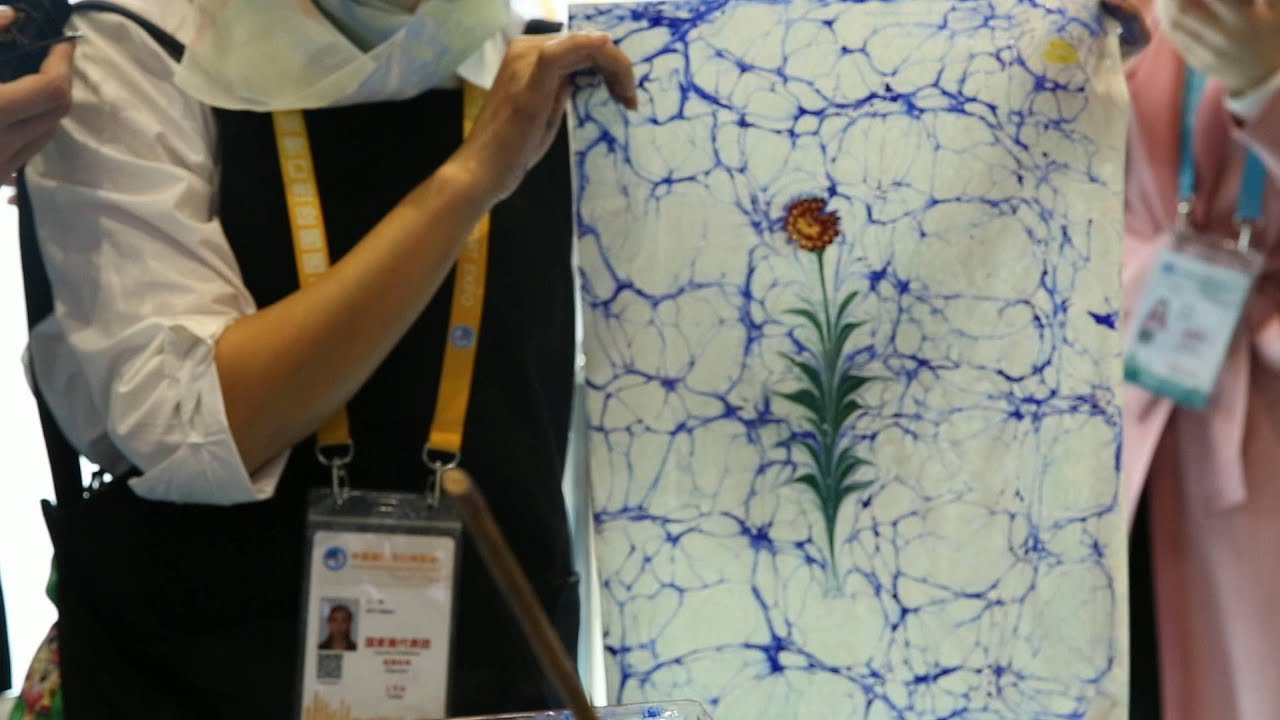 Painting on water! Ancient Turkish art presented at CIIE