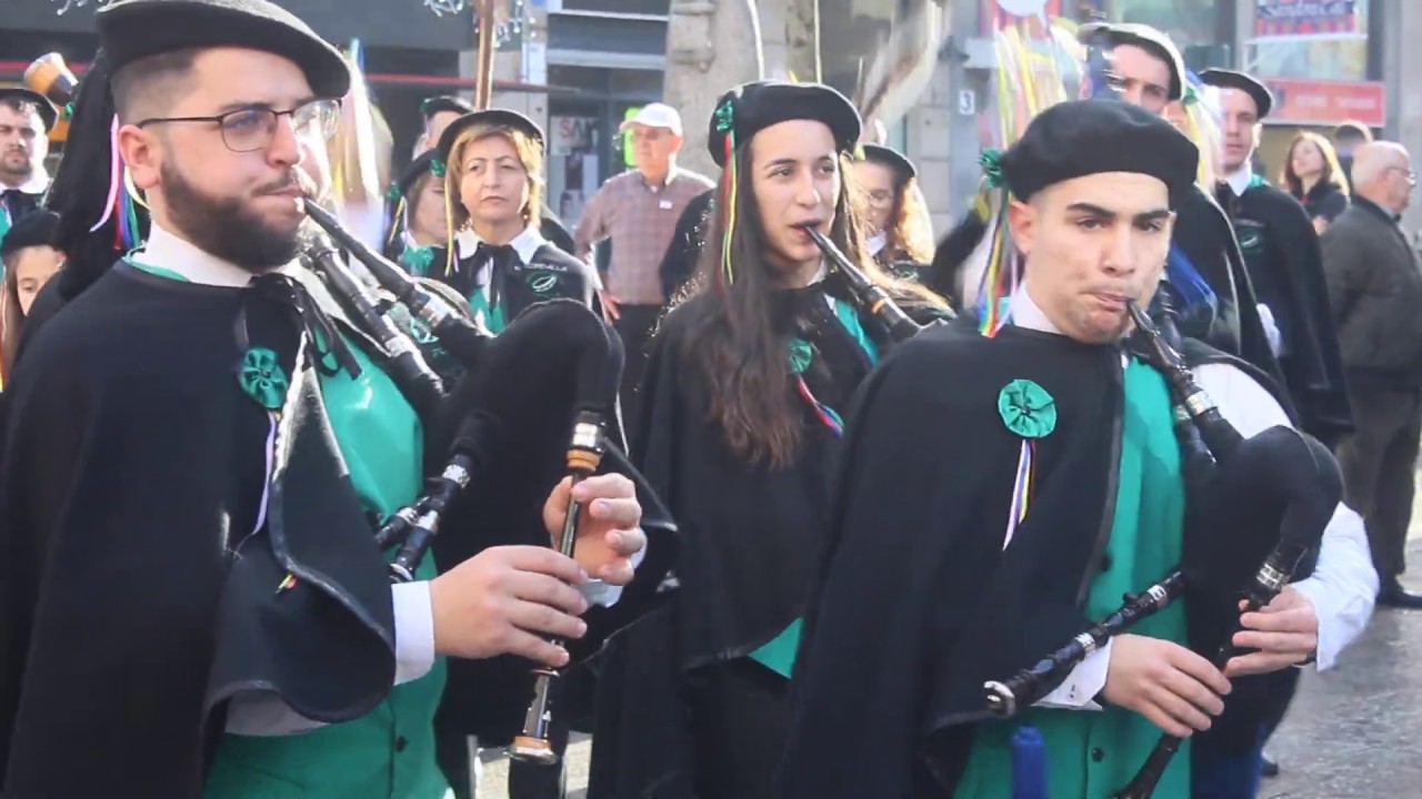 La Rondalla de Pontellas , Interpreta a  Guns N' Roses