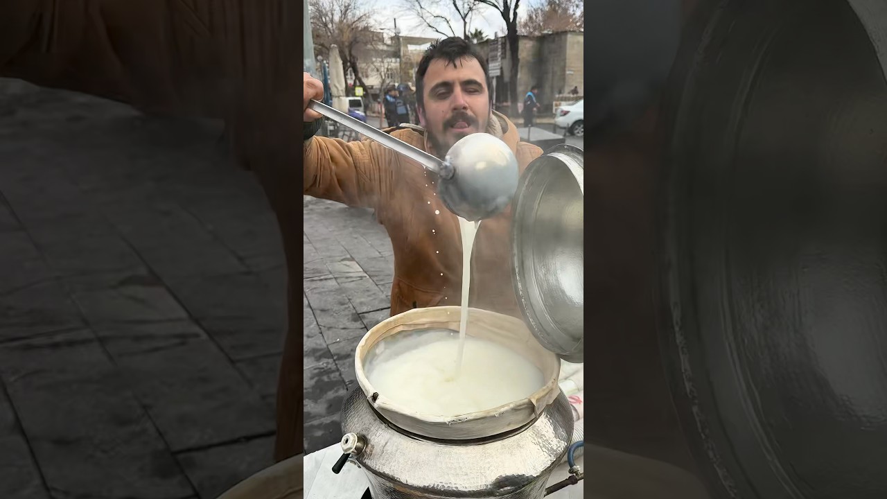 Sıcak salep !! #reklam #salep #shortvideo #lezzet #gezi