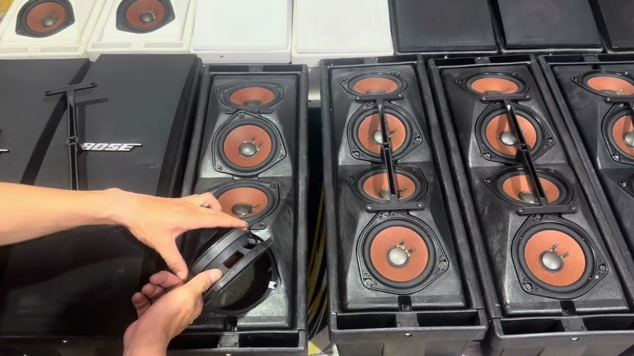 Loa bose panaray 402 sr 2 và sr4 made in mexico thích hợp lắp nhà thờ. Văn phòng. Vv lh 0966.426.107