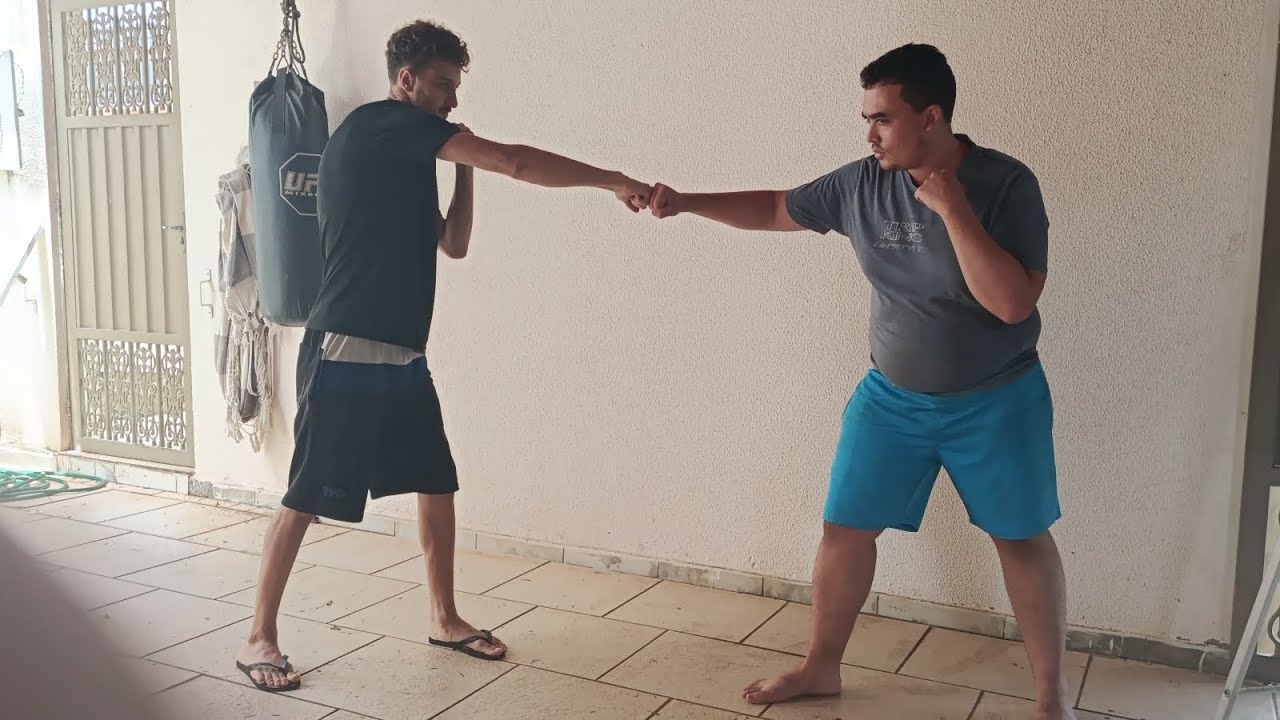 Treinando luta com meu amigo