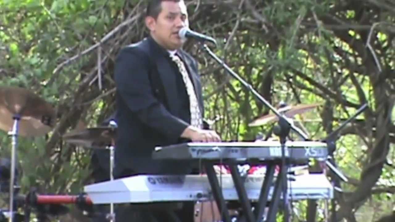Los Hermanos Martinez 2 - Campana de Santa Cruz El Salvador