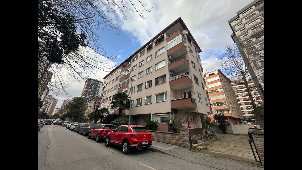 İSTANBUL KOZYATAĞI 2+1 KİRALIK DAİRE