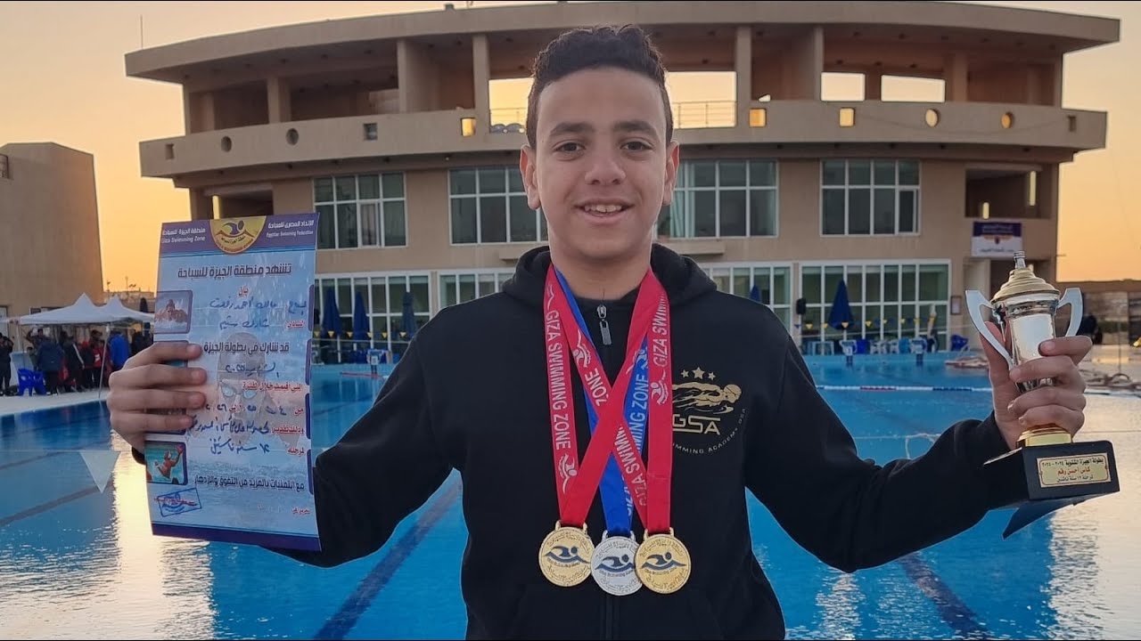 Gold medal for the 400 freestyle race for the champion Malek Ahmed