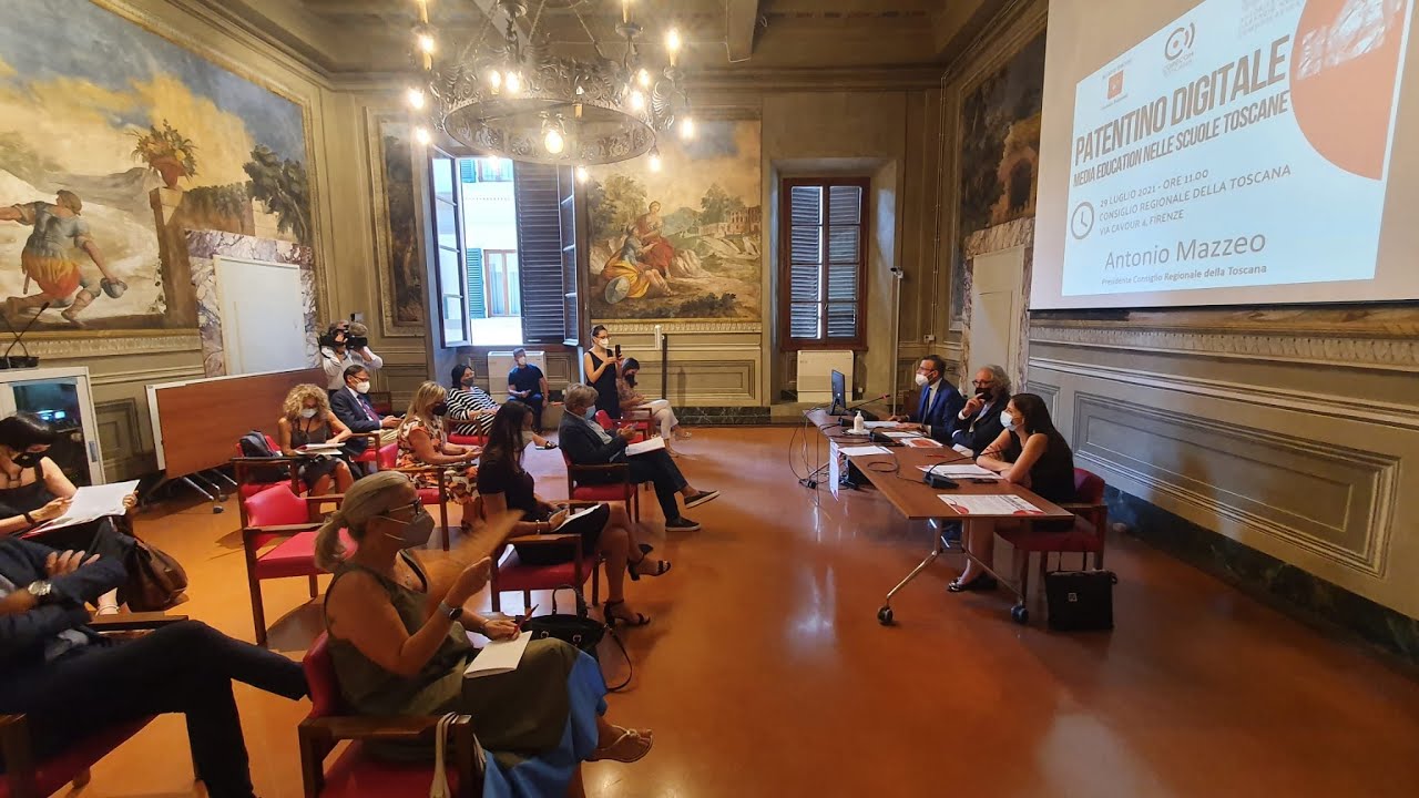 Con Corecom arriva il patentino digitale ai giovani delle scuole della Toscana