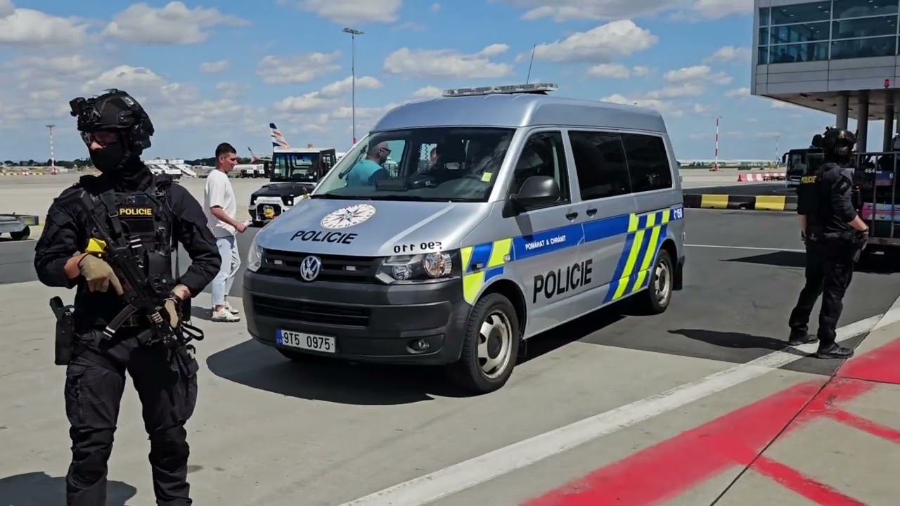 Policie ČR: Eskorta