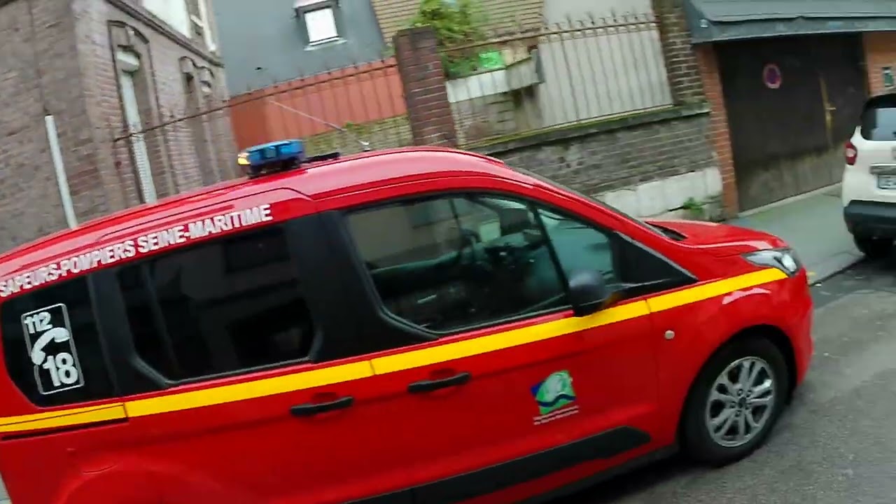 Rouen rue saint Hilaire bloquée en début d'après midi, pompiers, GRDF, Police municipale.