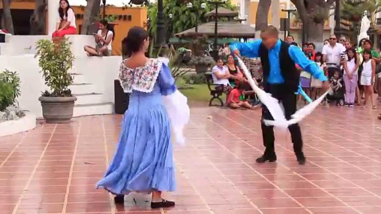Danza Afroperuana Zamacueca - Roberto Calumaní y Eva Suarez