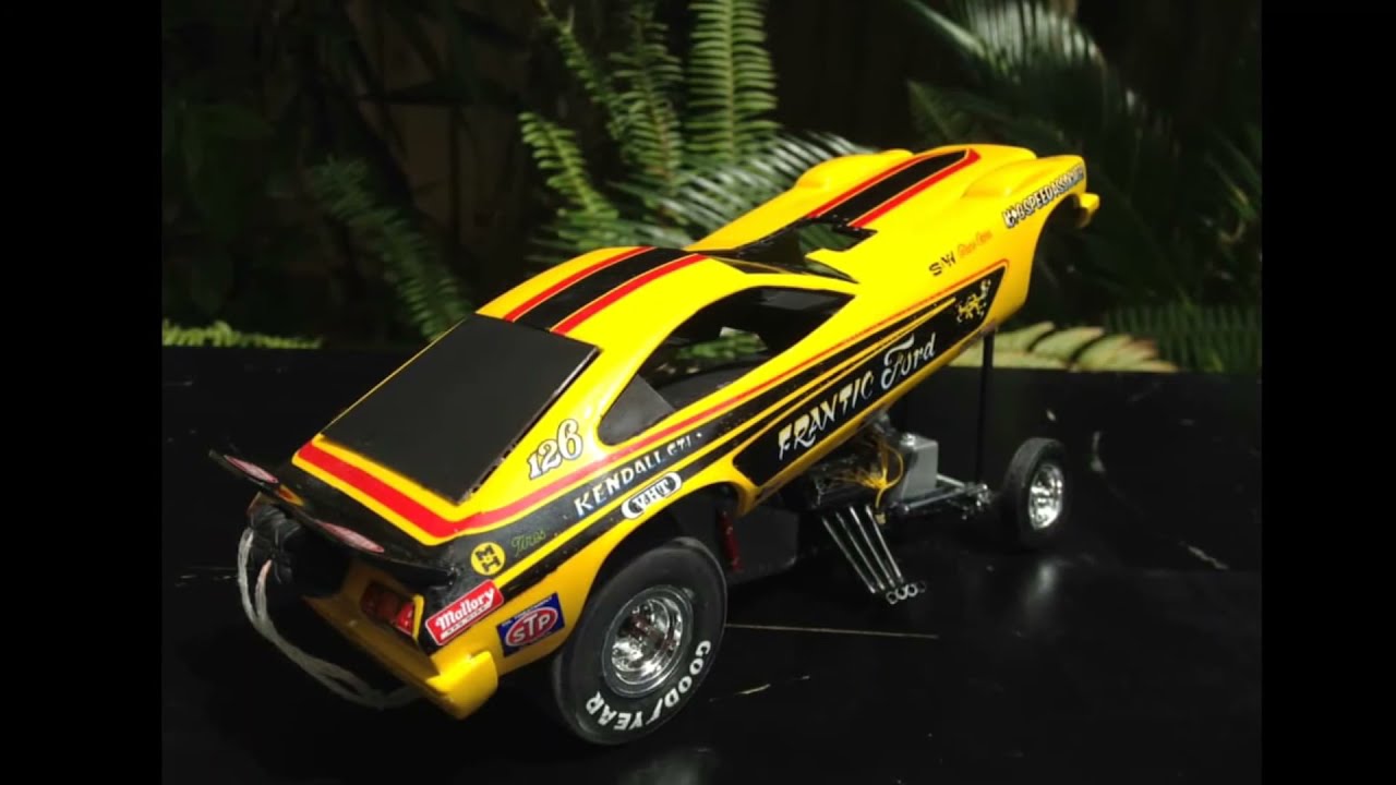 Frantic Ford Funny Car scale model car build