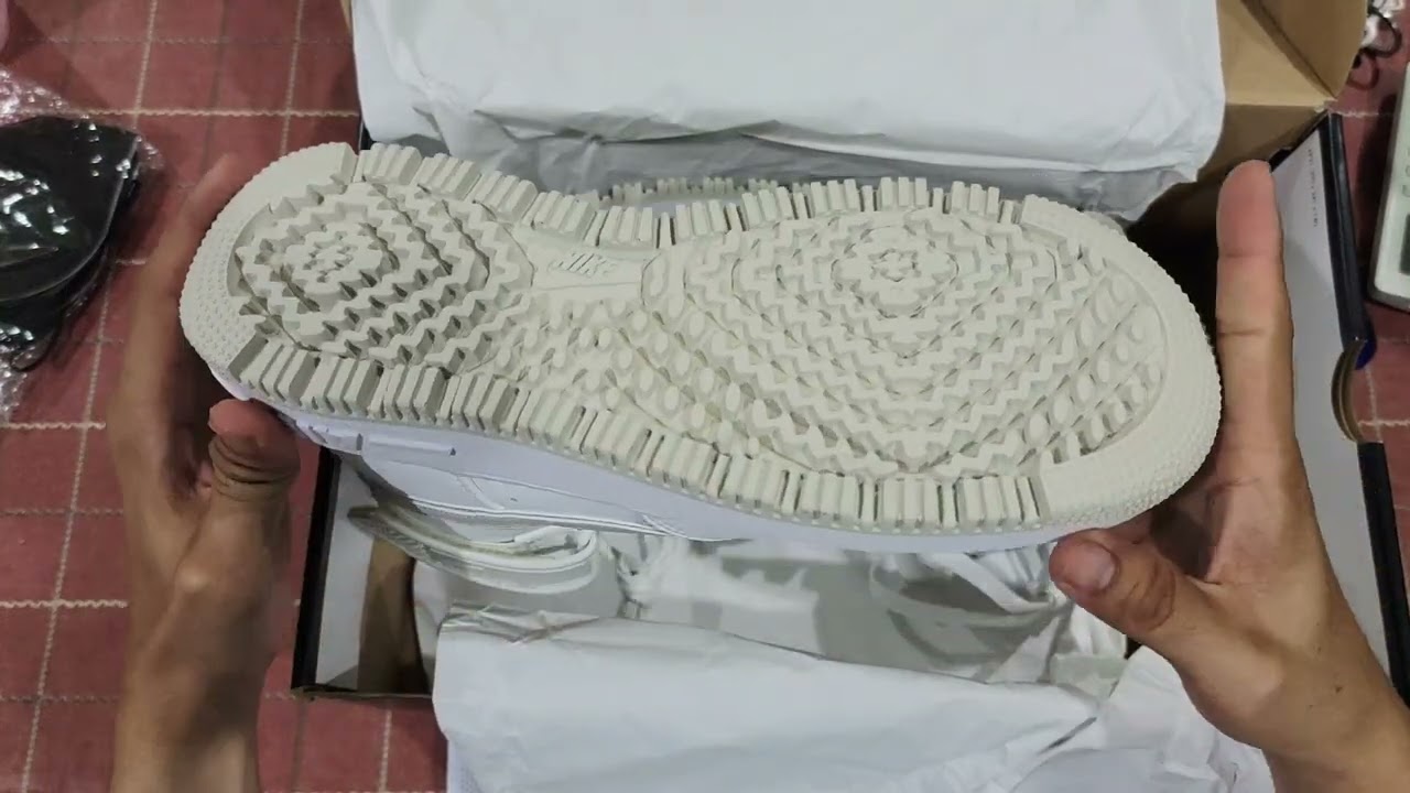 Unboxing Nike Air Force 1 Boots
