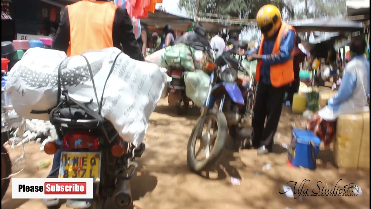 MARKET DAY AT EKALAKALA TOWN