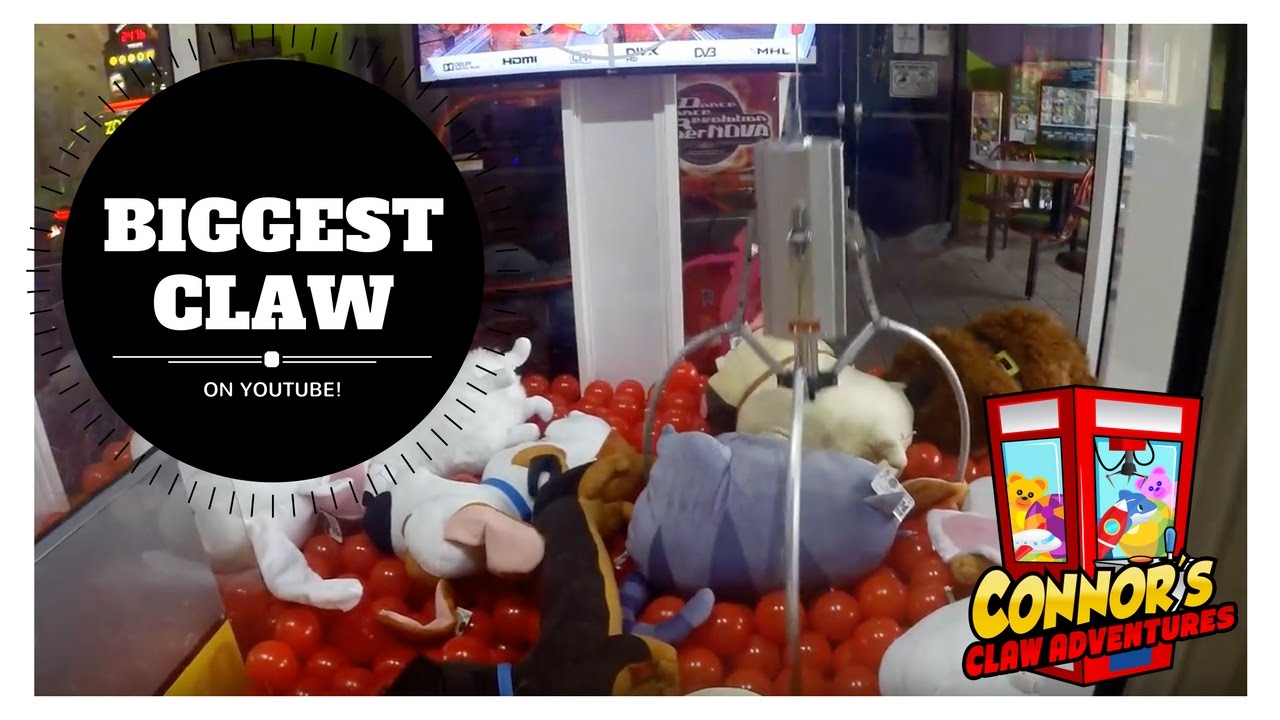 😃Biggest Claw Machine on Youtube! Extreme Big One Win!😃