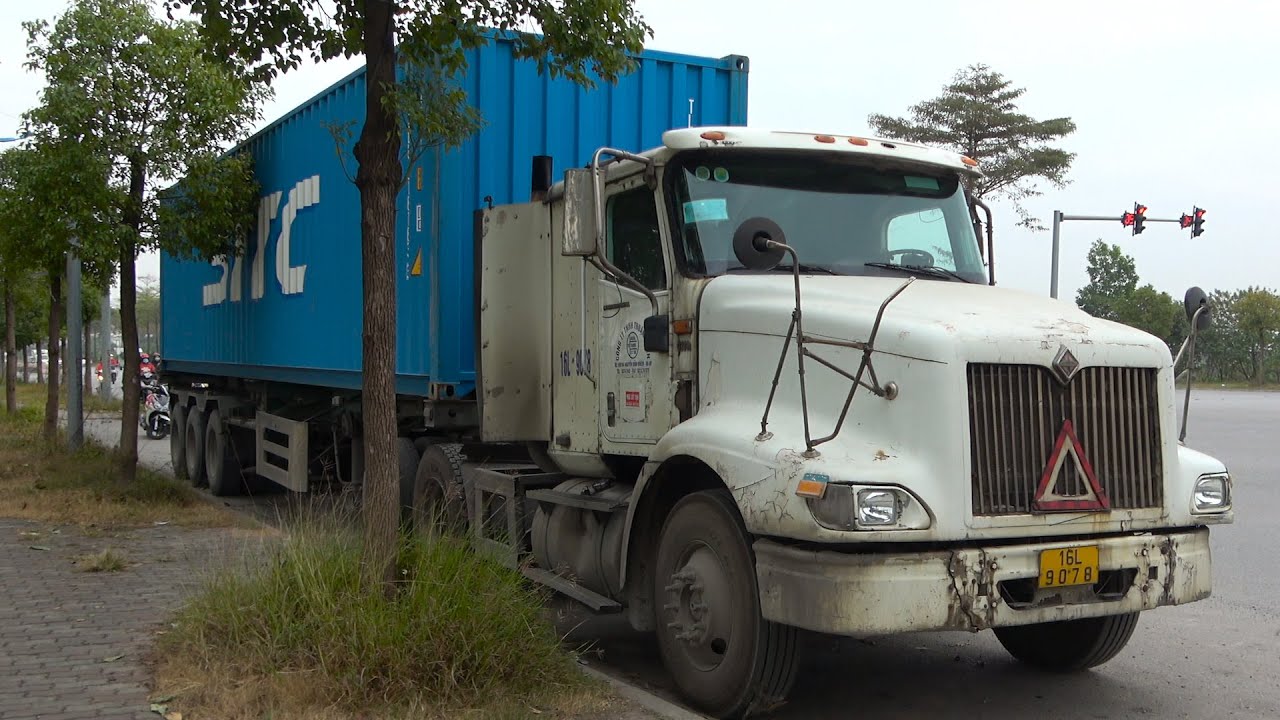 The container truck - SITC Container
