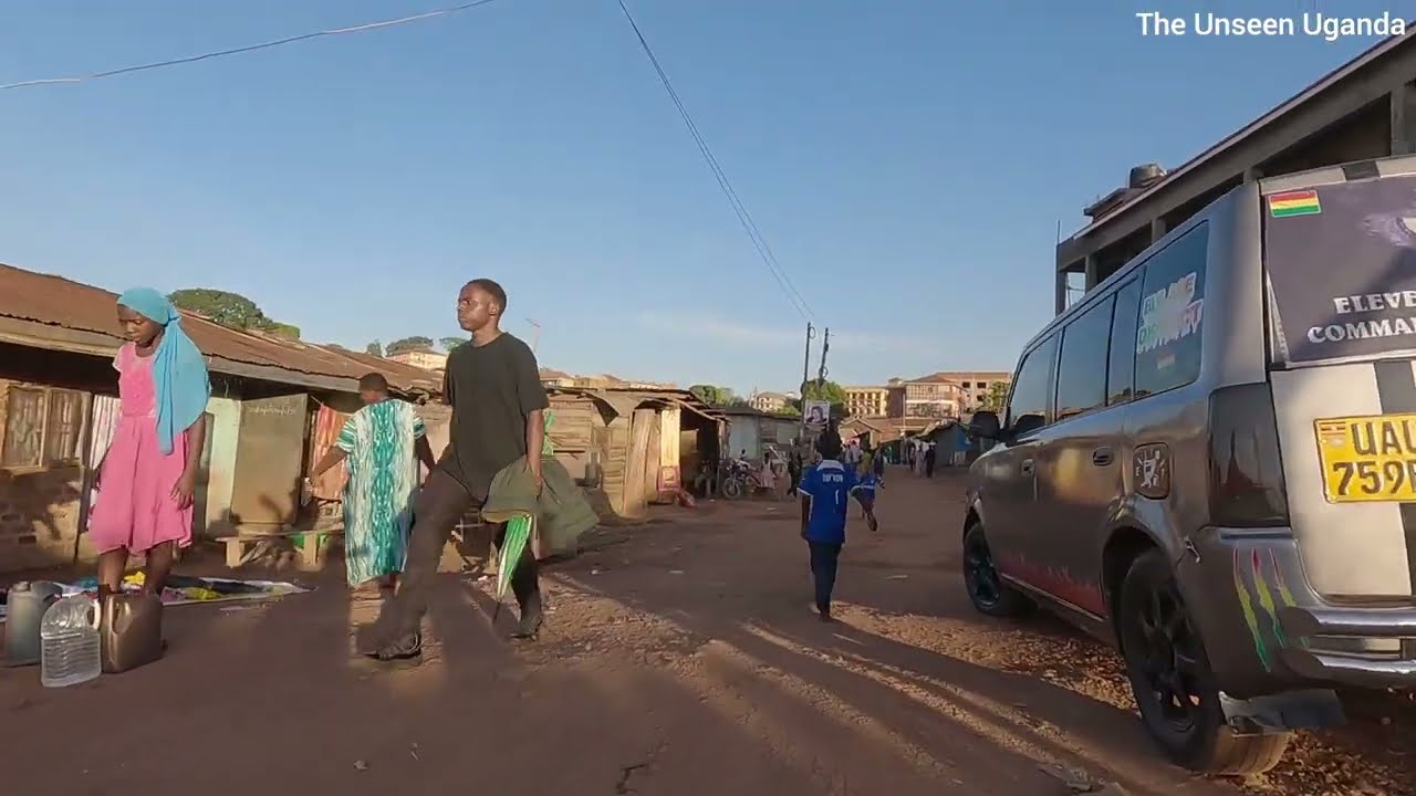 LIFE INSIDE LOCAL COMMUNITY IN UGANDA🇺🇬 AFRICA 🌍