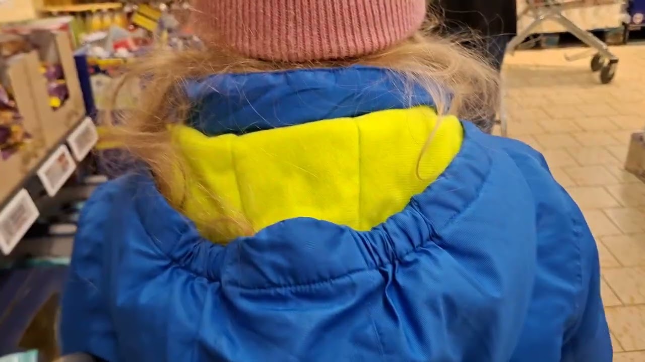 Магазин ,реклама порошка ....