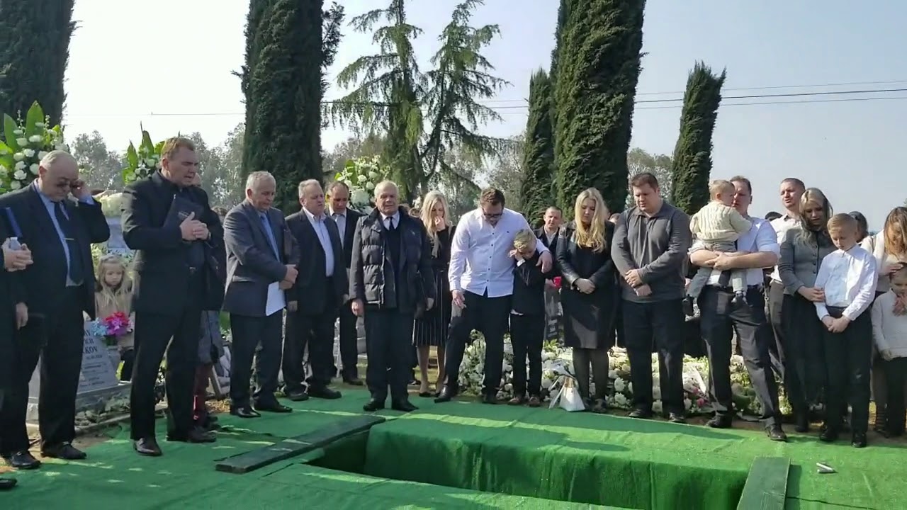 Кладбище 'Тихая Гавань'. Церковь 'Вифания'.