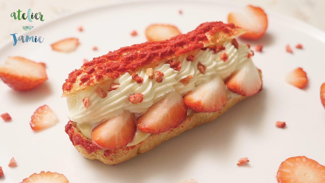 딸기 에클레어 / strawberry eclair / 苺エクレア
