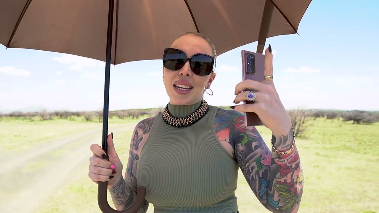 The Housewives of Durban - Jojo Robinson