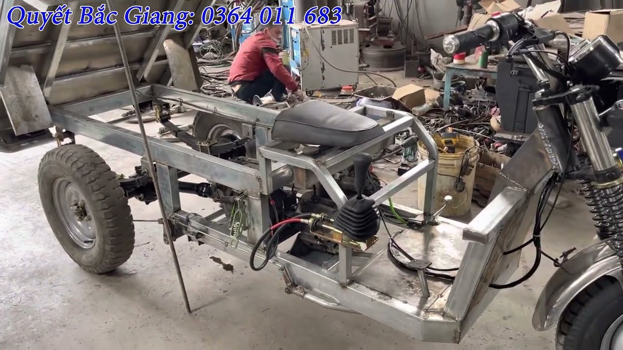 chi tiết chiếc xe ba bánh có chế thêm hộp số 5 tạ quyết bắc giang