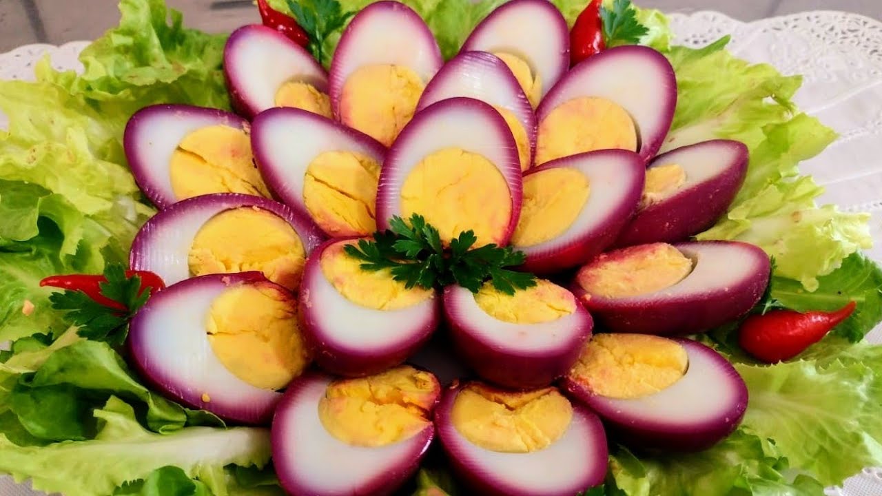 SUA SALADA DE OVOS NÃO PRECISA SER IGUAL TODOS OS DIAS