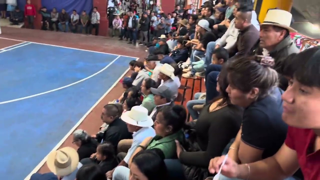 COMO FUE EL MEJOR PARTIDO RÁFAGAS VS SAN FERNANDO EN  SAN CRISTOBAL LACHIRIOAG OAXACA 2025 