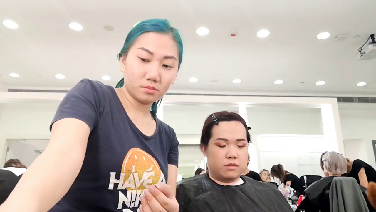 Introduction Makeup (EA)