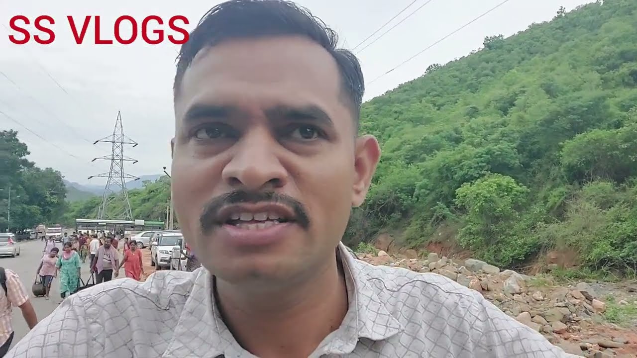 TIRUPATI TO TIRUMALA BY SRIVARI METTU 2388 PAYARI CHALAT JANE  BALAJI MARATHI VLOG GOVINDA