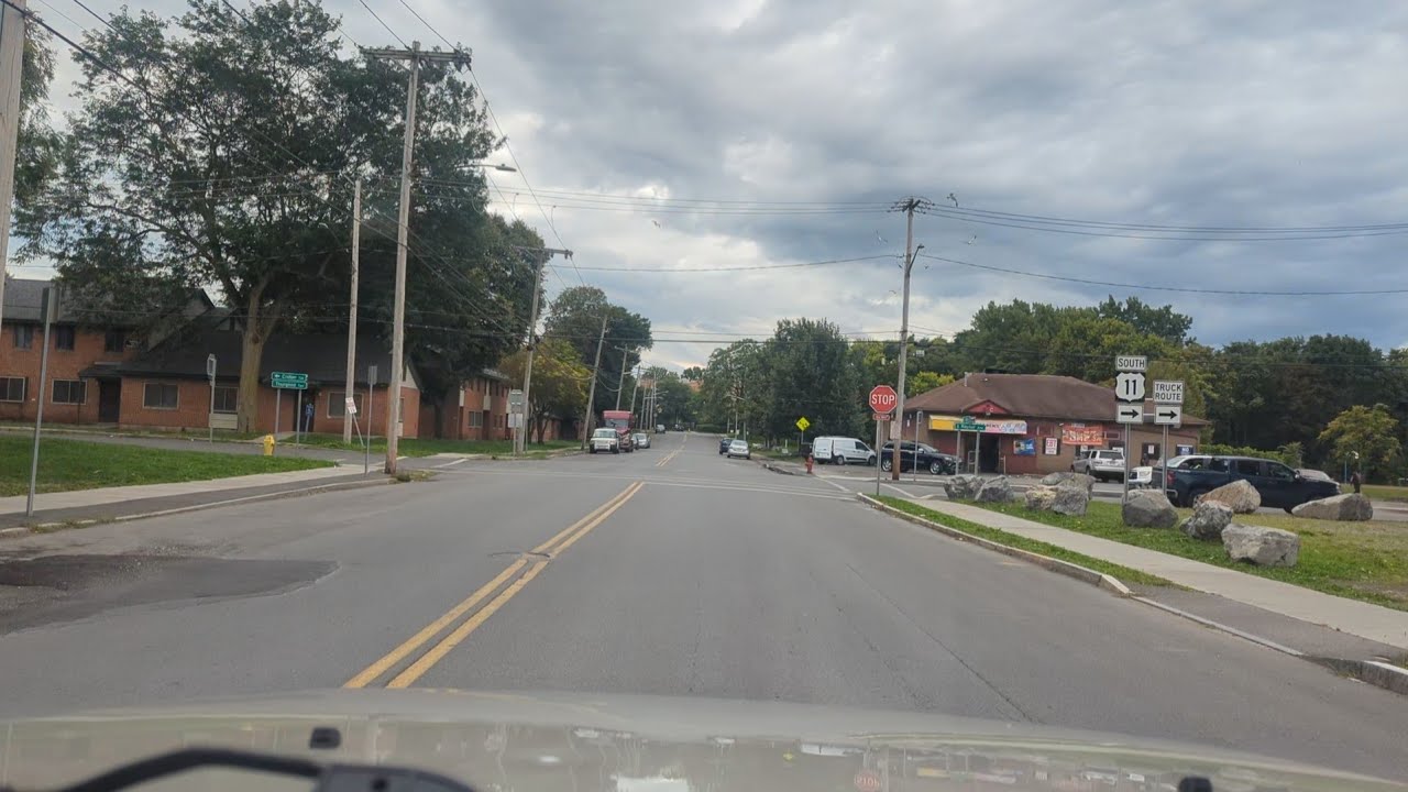 SYRACUSE SOUTH SIDE NEIGHBORHOODS ON A SUNDAY AFTERNOON 