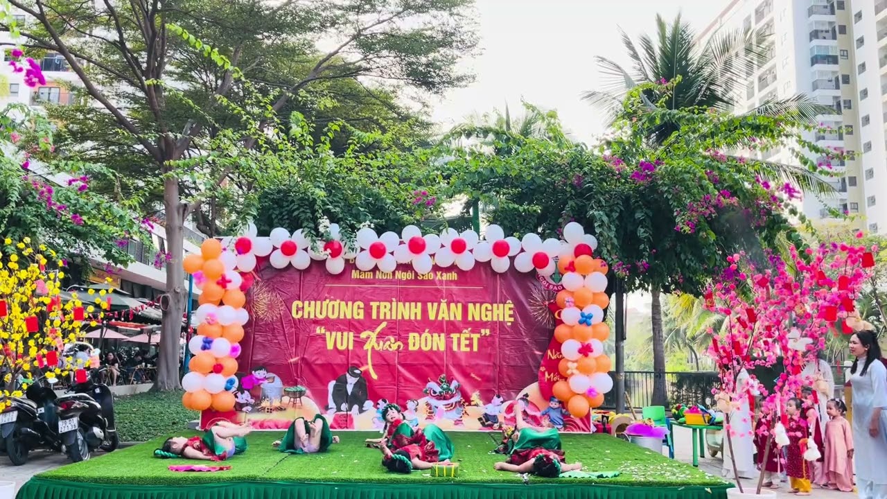 Nhảy Bé chúc Tết