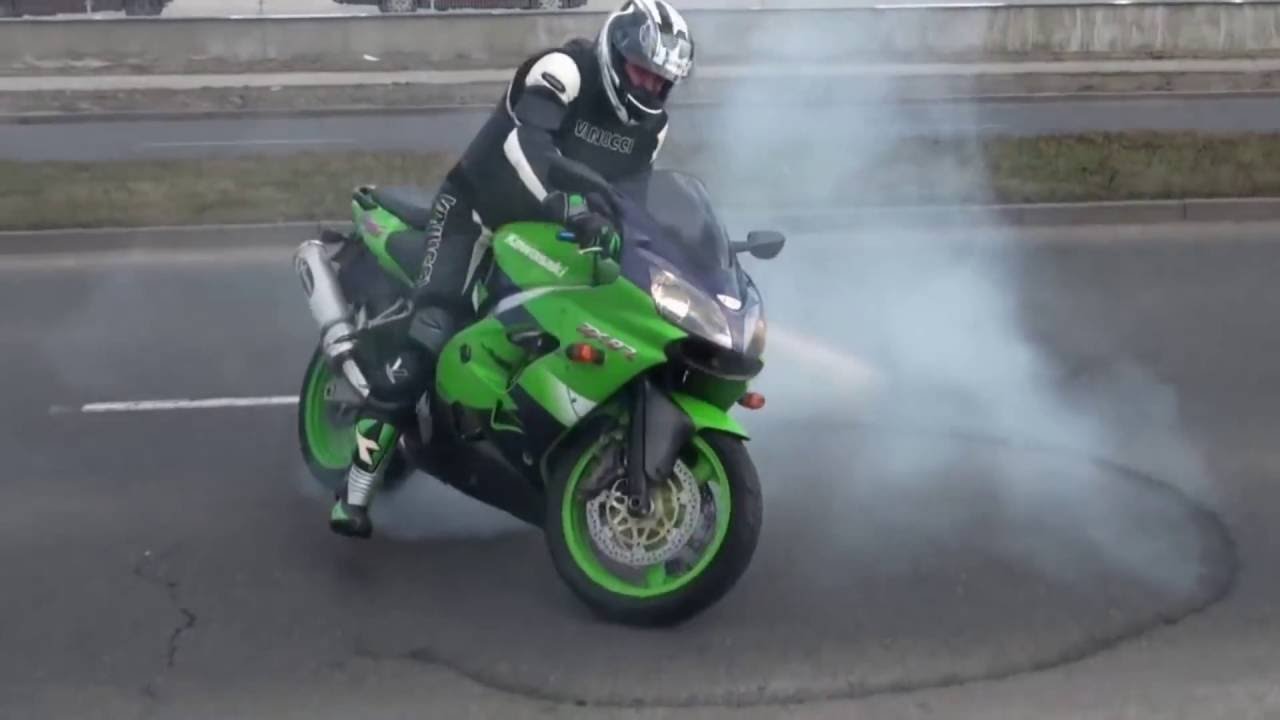 Kawasaki ZX-9R NINJA VS Mercedes SL63AMG