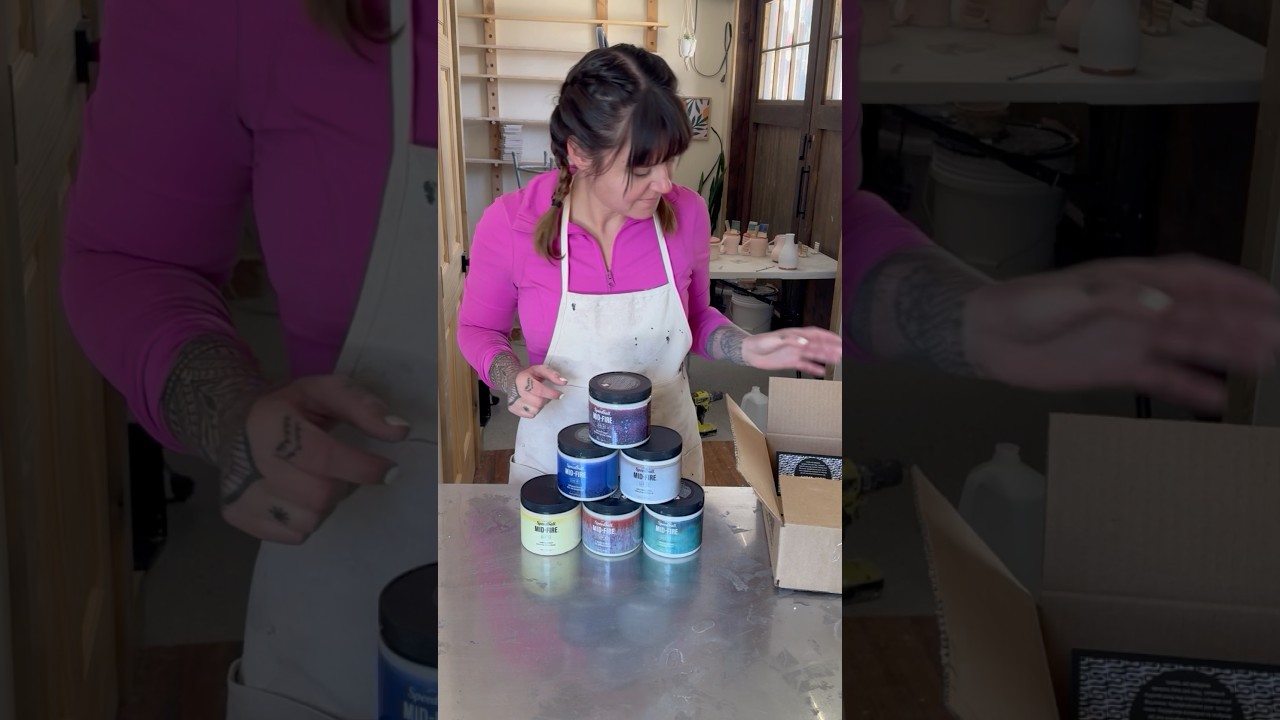 I was not prepared for these results 🤯🫠 #ceramicglaze #glazingpottery #pottery #ceramics #midfire