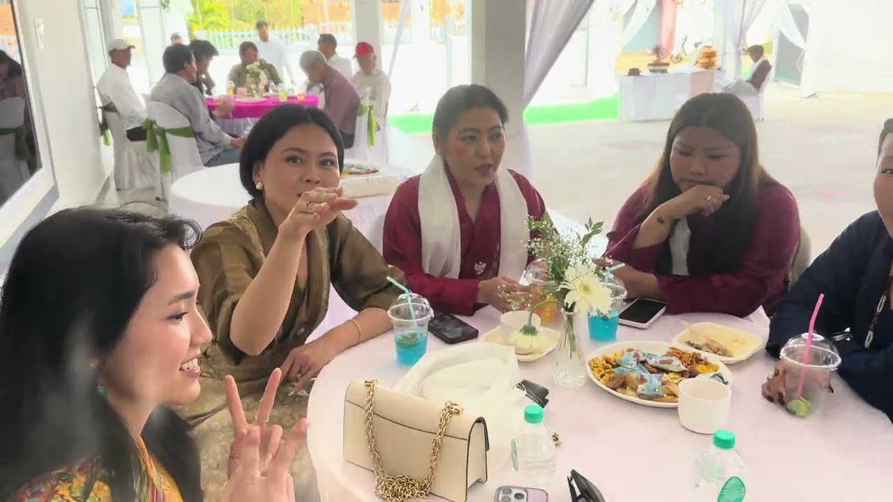 Weeding Gulladhala 