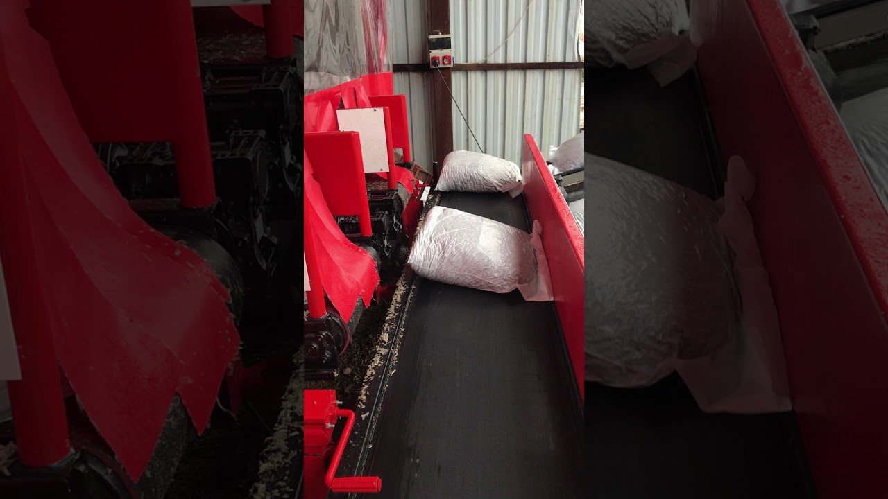İSKOM MAKINA KÜSPE VE SILAJ PAKETLEME MAKİNALARI