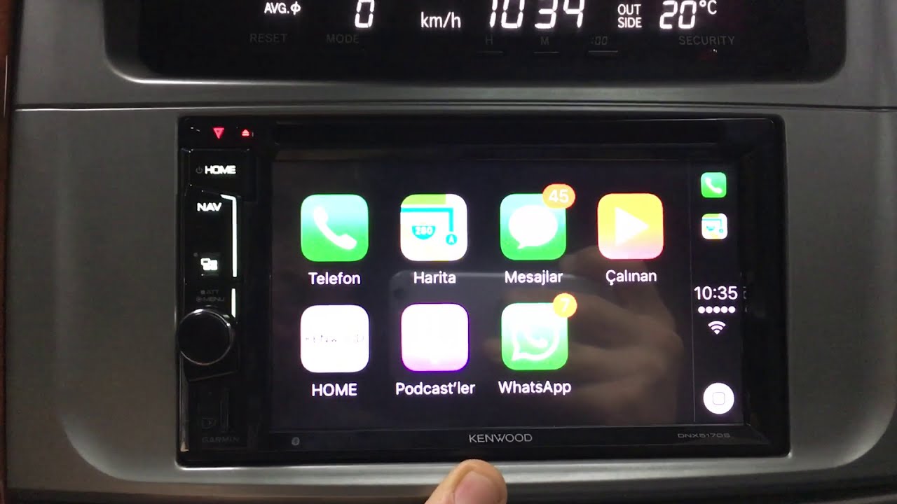 Toyota Land Cruiser Geri G&ouml;r&uuml;ş Kamerası ve Apple CarPlay Uygulaması