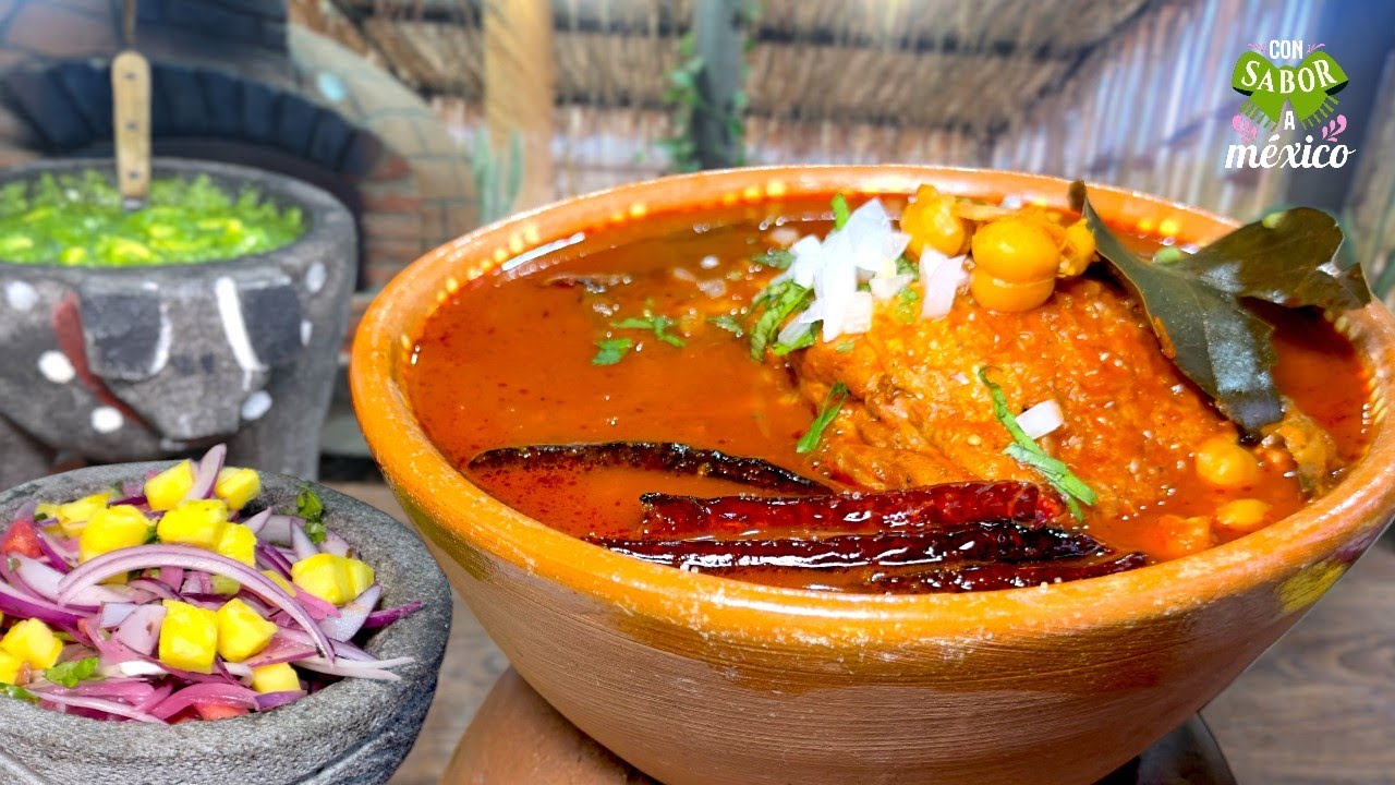 BIRRIA DE POLLO EXQUISITA: ASÍ SE PREPARA LA AUTÉNTICA RECETA DE MI PUEBLO / #ConSaborAMexico