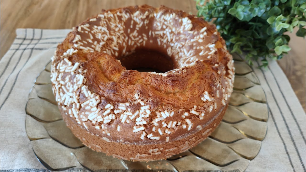 Ciambellone con ingrediente speciale