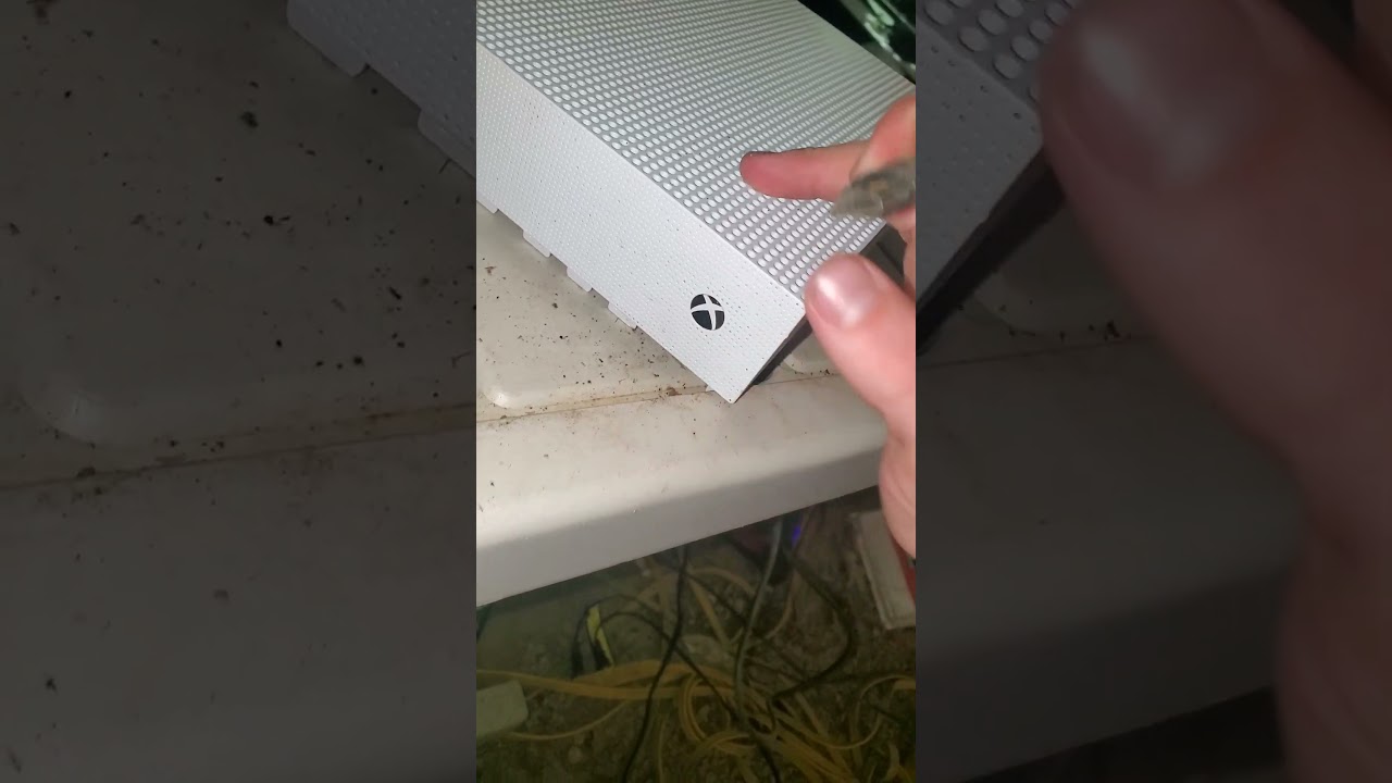 thrift store xbox one s