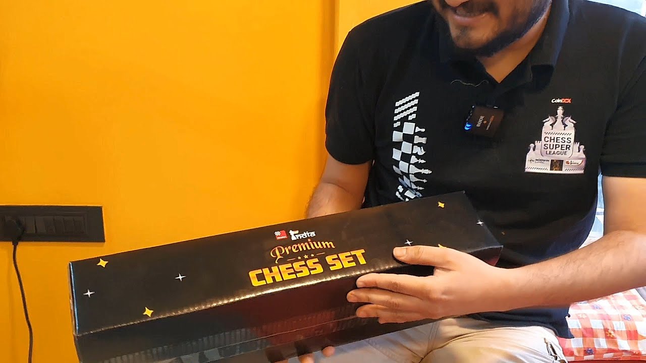 Распаковка набора шахмат ChessBase India Premium и конкурса Tata Steel 2022