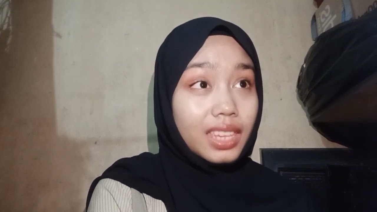 Annisa Resti Utami-Berlatih huruf² Al-Qur'an|P04 - Praktek Huruf Hamzah