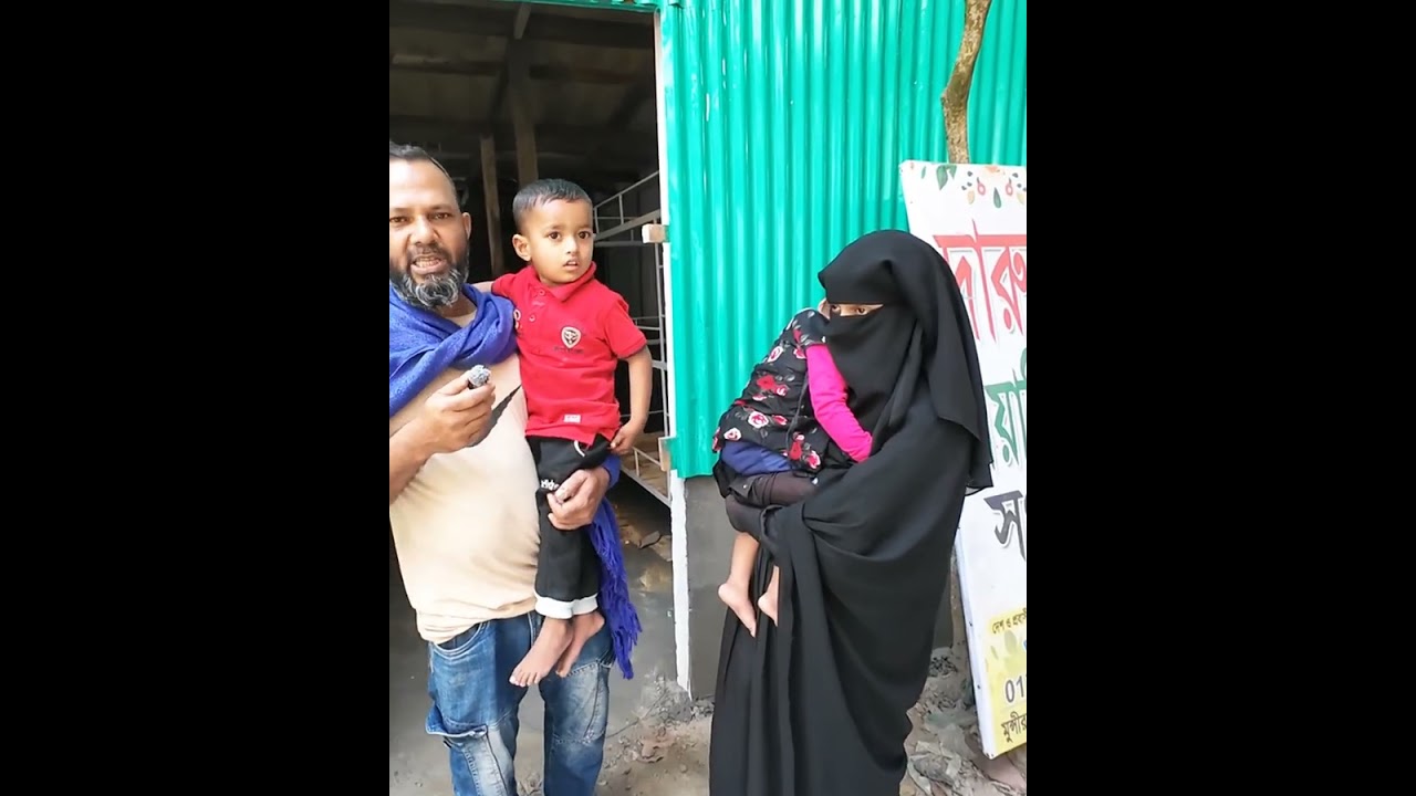বাবা হারিয়ে পেলেছে পাশে দাড়িয়েছে প্রবাসীরা 