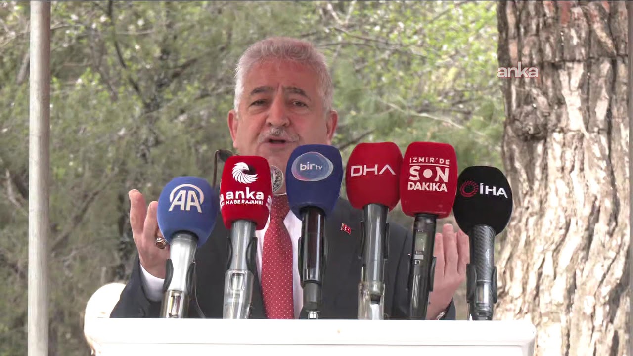 İzmir Valiliği, 18 Mart Çanakkale Deniz Zaferi’nin yıl dönümü nedeniyle tören düzenliyor #Canlı