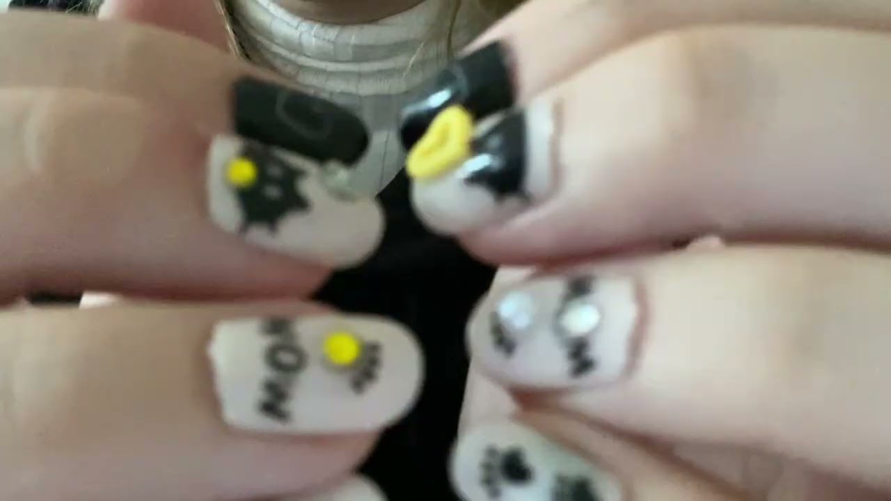 Visual ASMR, plucking and pulling