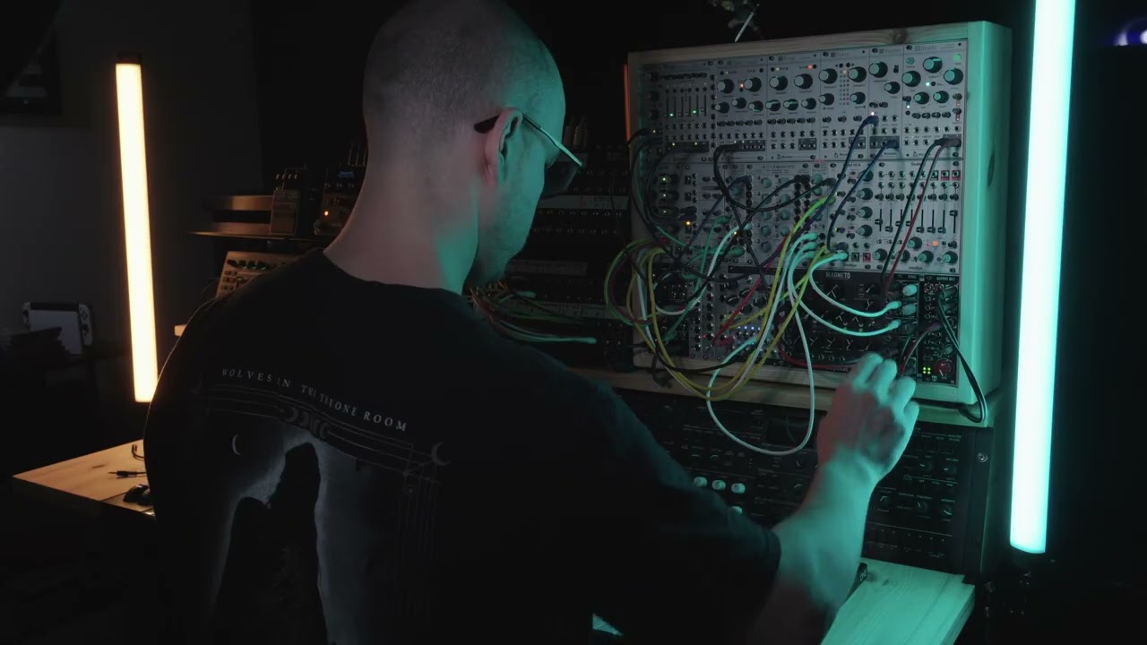 Jamuary 5th 2026: Analog Modular Synthesis #jamuary2026