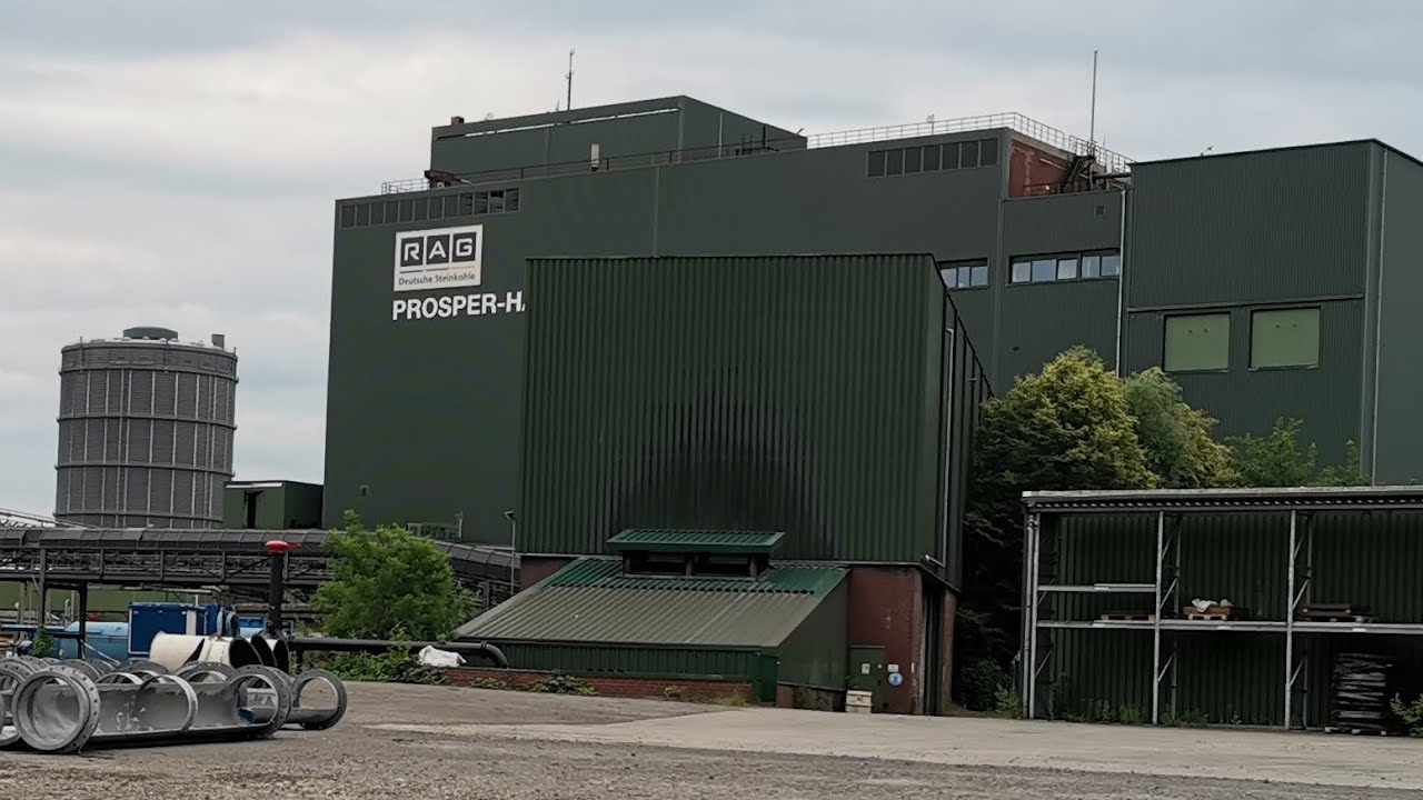 RAG Prosper II Förderberg nach und vor dem Abriss (2021 & 2020)