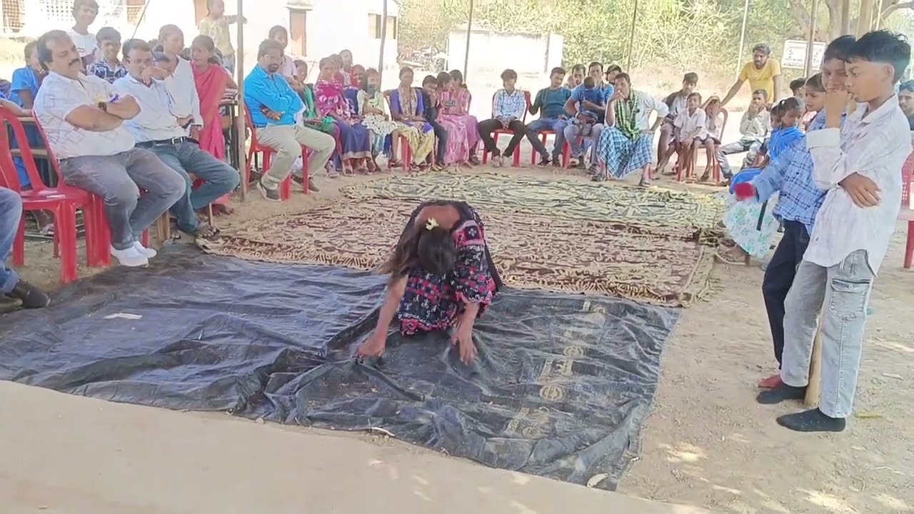 Maa khoje mamata act play